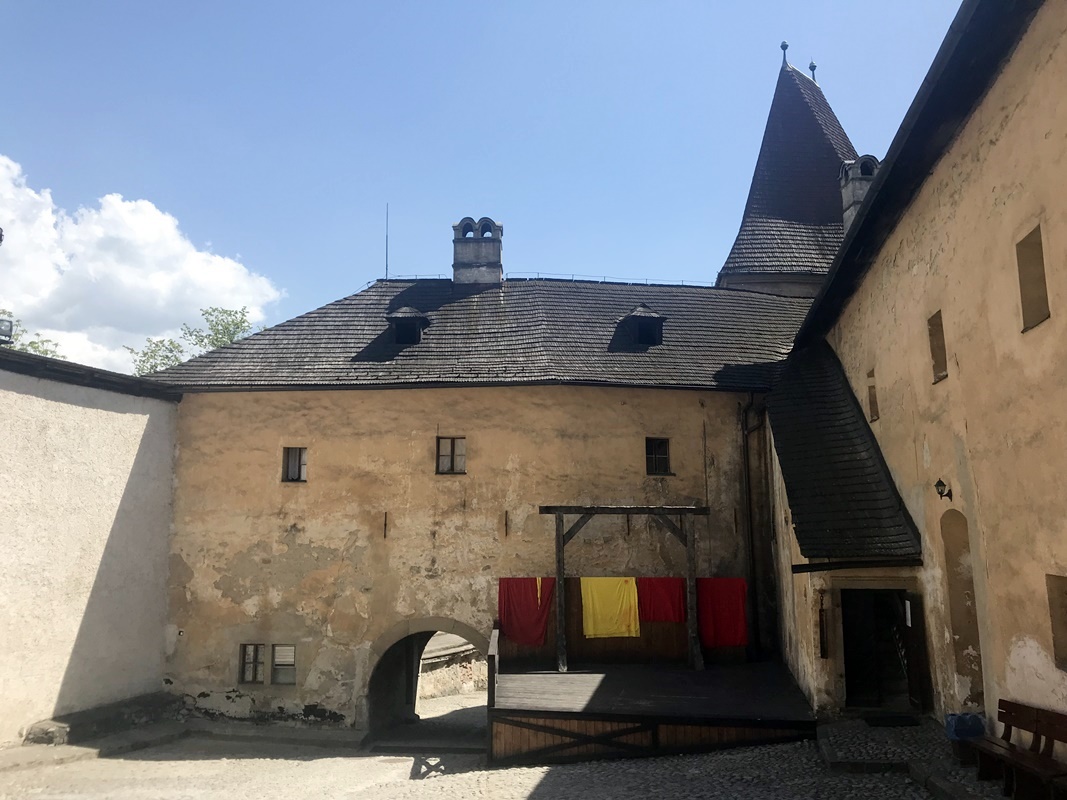 Zamek-Orawski